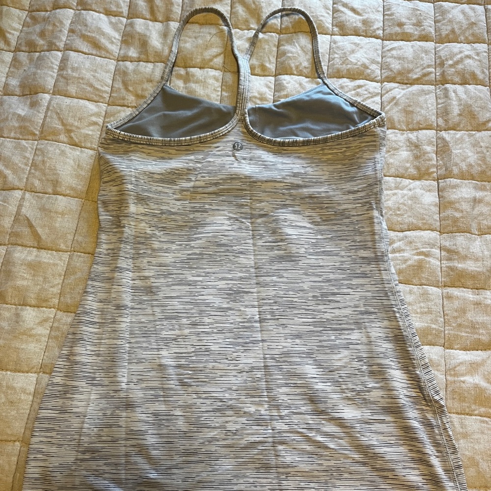 Lululemon tank top